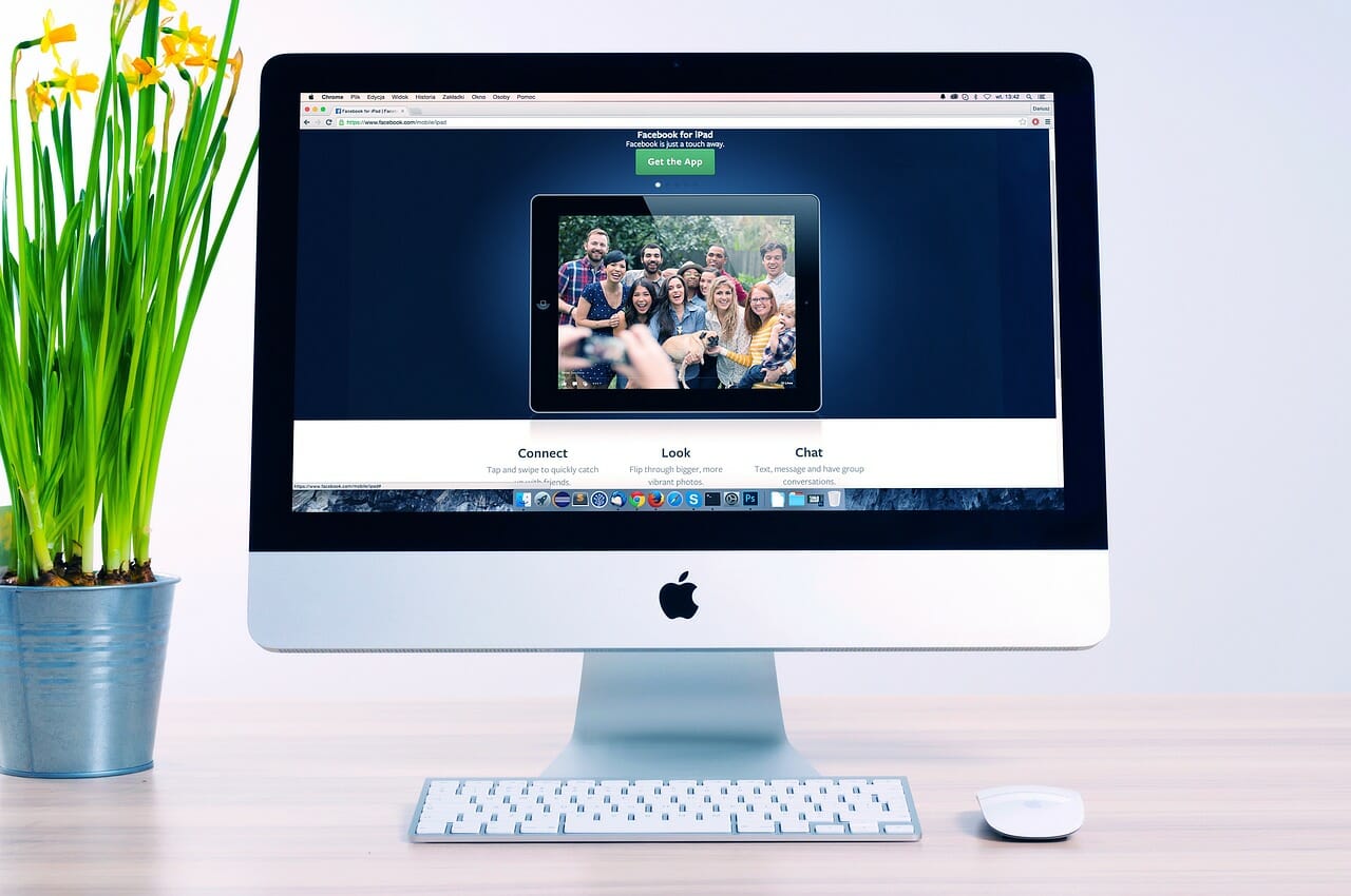 Benefits of Having Your Own Website 1 Benefits of Having Your Own Website